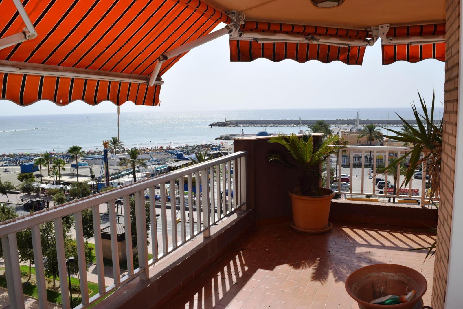 Apartment for Sale by the sea in Fuengirola(Spain)